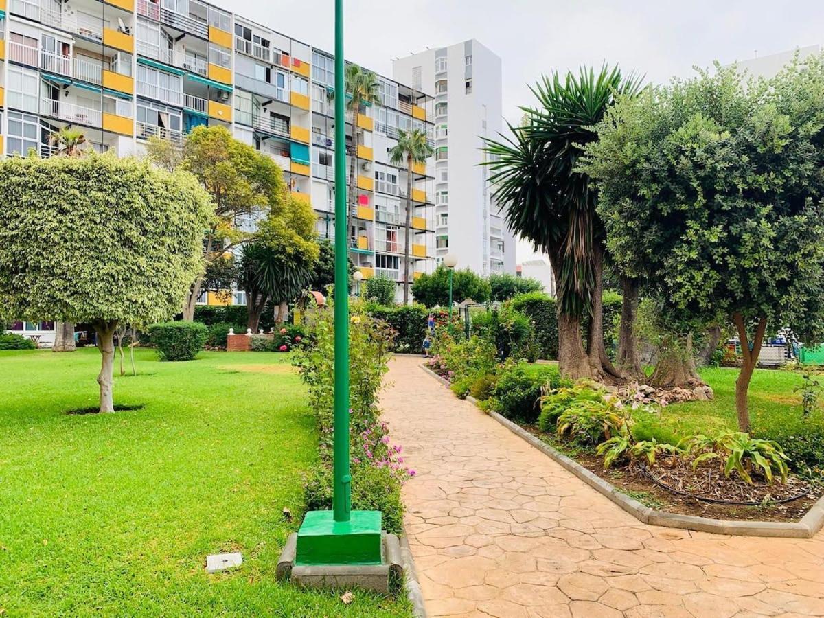 Moderno Apartamento con Vistas al Mar -Benalmádena Exterior foto